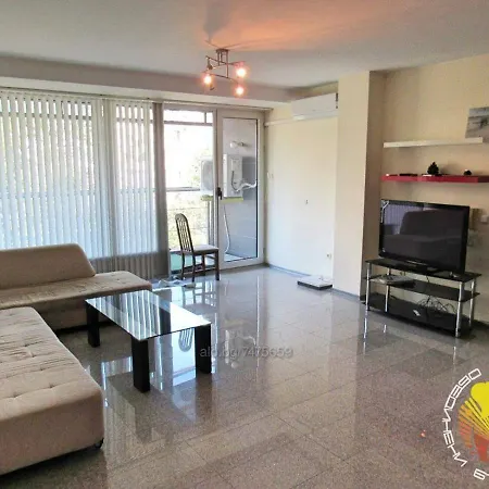 Luxury Apartments With Sea View *****