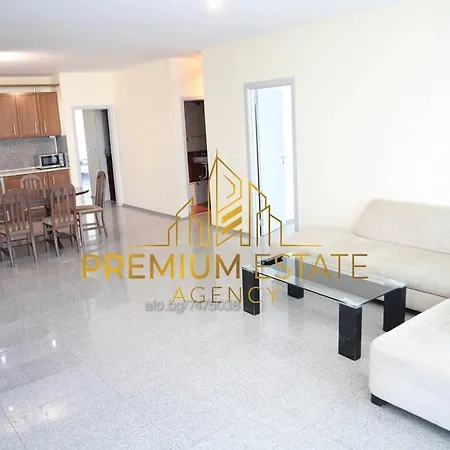 Luxury Apartments With Sea View *****