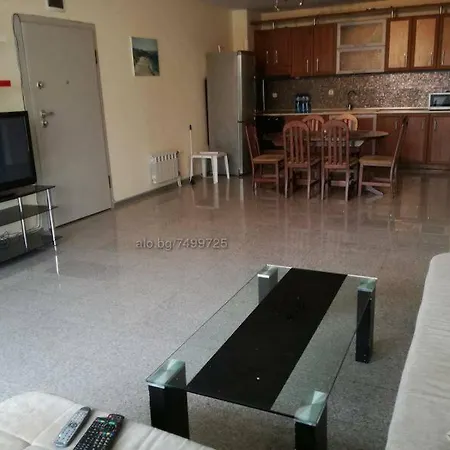 Luxury Apartments With Sea View ***** * Бургас