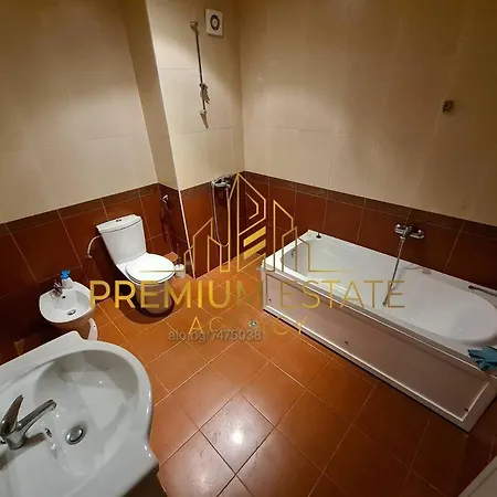 Luxury Apartments With Sea View ***** Апартаменты Бургас